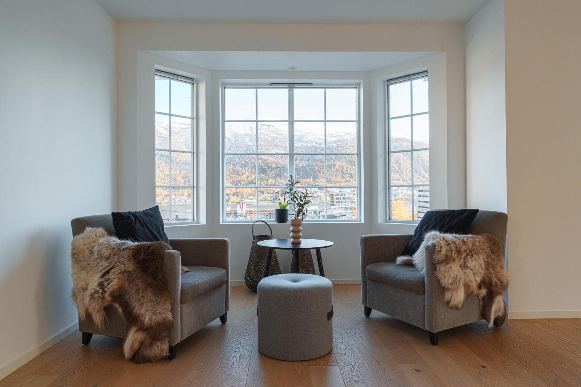 トロムソModern House With Great View!アパートメント エクステリア 写真