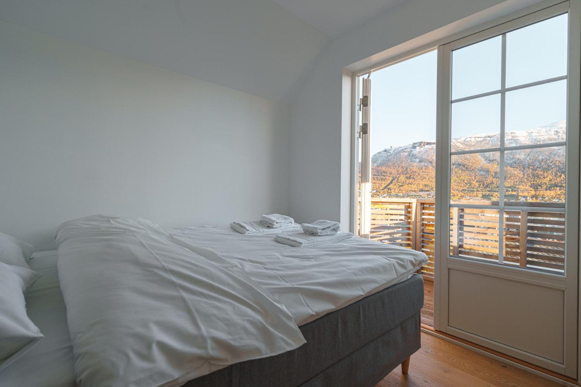 トロムソModern House With Great View!アパートメント エクステリア 写真